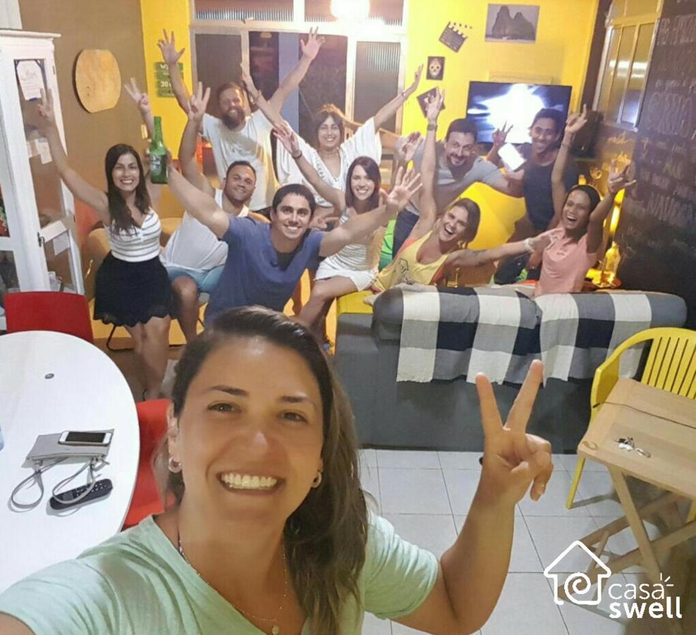 Casa Swell Hostel Фернанду ди Нороня Екстериор снимка