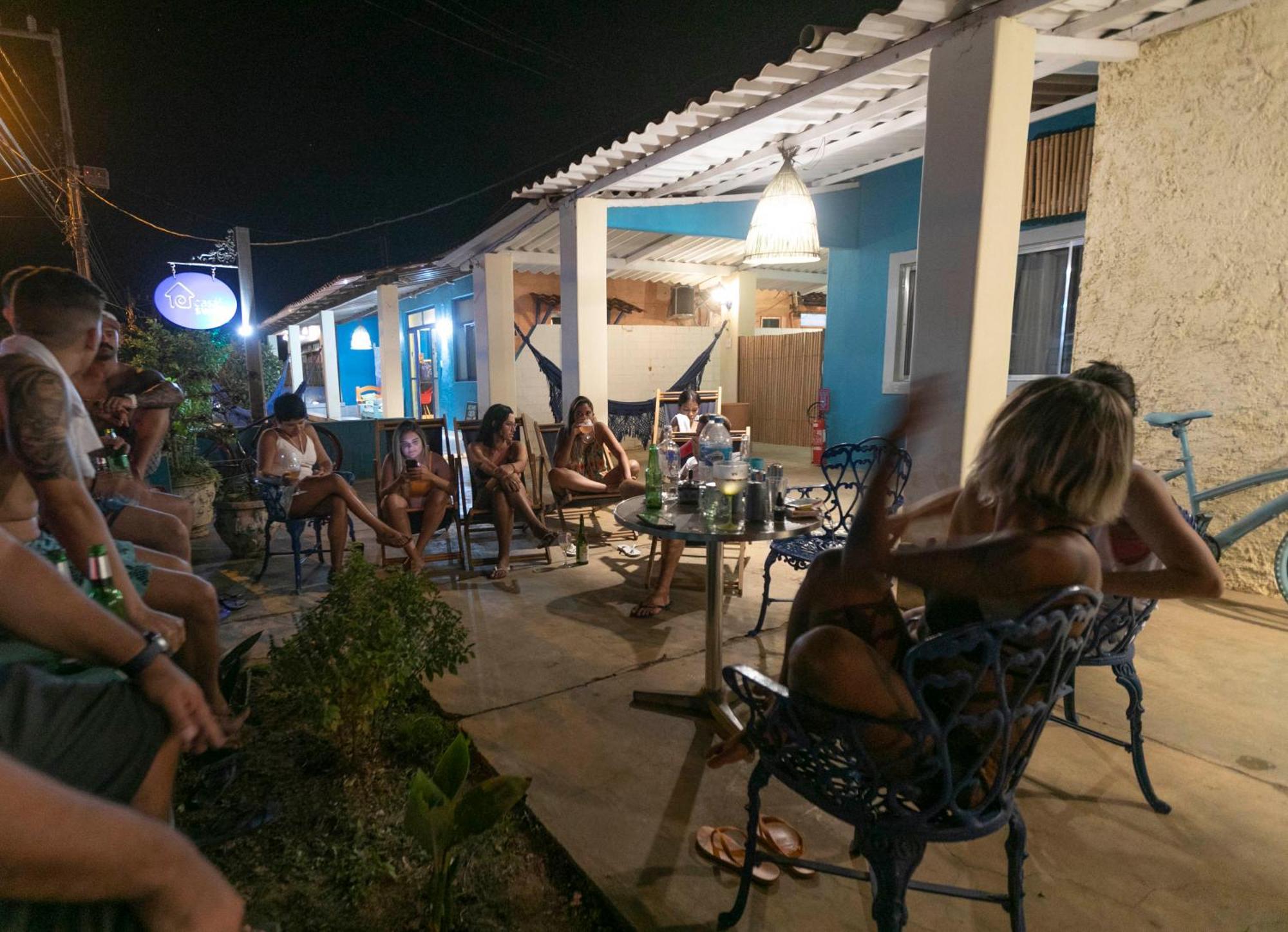 Casa Swell Hostel Фернанду ди Нороня Екстериор снимка